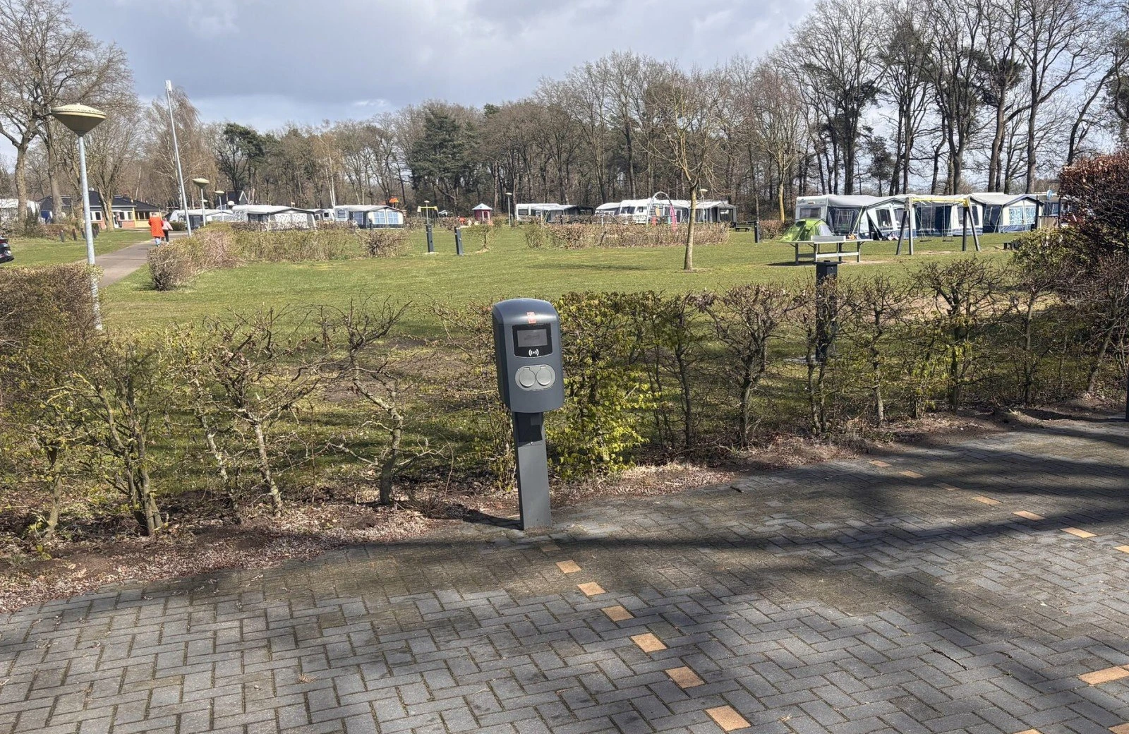 Laadpaal 69ca905088e6a